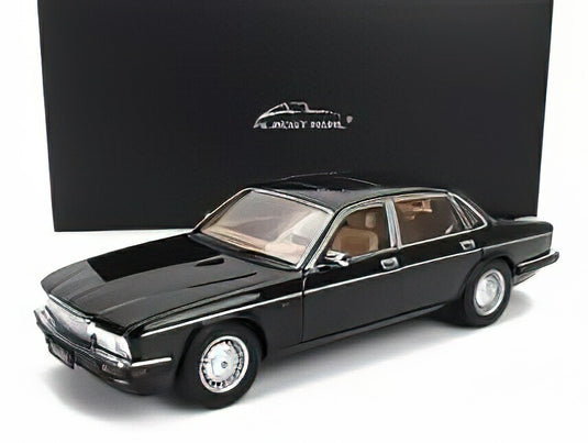 JAGUAR - DAIMLER XJ6 (XJ40) 1986 - EBONY BLACK /ALMOST-REAL 1/18 ミニカー