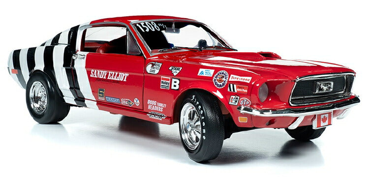 ギャラリービューアに画像をロードする, 1968 Ford Mustang Fastback (Sandy Elliot) /AutoWorld 1/18 ミニカー