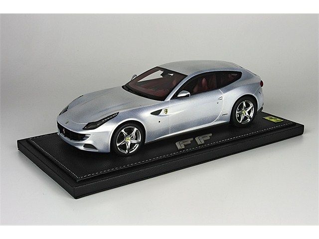 ギャラリービューアに画像をロードする, フェラーリ FF 2011 アブダビシルバー 50台限定 /BBR 1/18 ミニカー