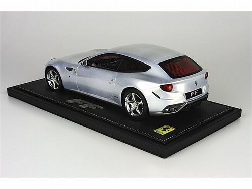 ギャラリービューアに画像をロードする, フェラーリ FF 2011 アブダビシルバー 50台限定 /BBR 1/18 ミニカー