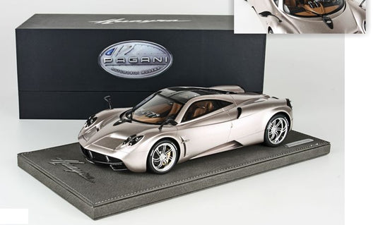 Paganiパガーニ Huayra Geneve 2011メタリックライトゴールド 330台限定 /BBR 1/18 ミニカー