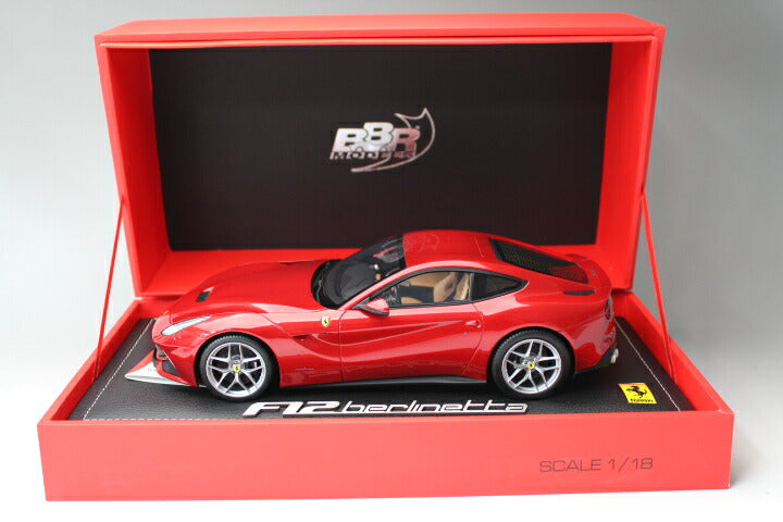 ギャラリービューアに画像をロードする, フェラーリ F12 Berlinettaベルリネッタ 2012 ロッソベルリネッタ 212台限定 /BBR 1/18 レジンミニカー