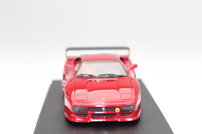 ギャラリービューアに画像をロードする, Koenigケーニッヒ F48 EVO 1993 レッド /BBR 1/43 レジンミニカー
