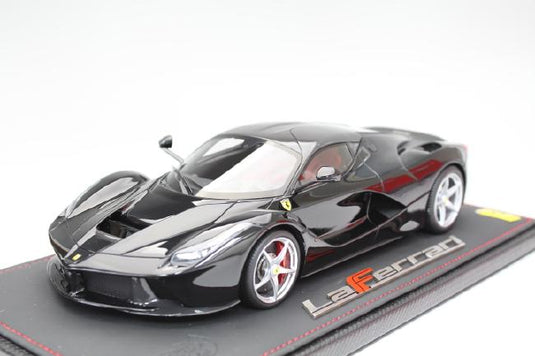 Ferrari ラ・フェラーリ Geneve AutoShow 2013 グロスブラック/カーボン 49台限定/カーボンルーフ /BBR 1/18レジンミニカー