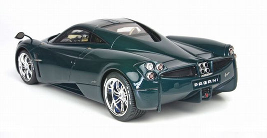 Paganiパガーニ Huayra 2012  CARBON FIBRE BLU 50台限定 /BBR 1/18 レジンミニカー
