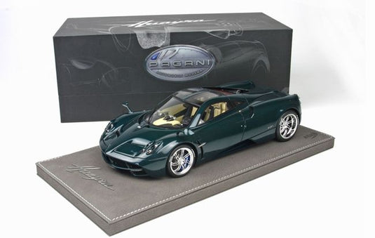Paganiパガーニ Huayra 2012  CARBON FIBRE BLU 50台限定 /BBR 1/18 レジンミニカー