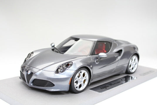 Alfa Romeoアルファロメオ 4c 2013 ダークシルバー /BBR 1/18レジンミニカー