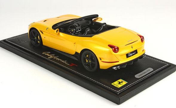 ギャラリービューアに画像をロードする, Ferrariフェラーリ California T Yellow /BBR1/18 レジンミニカー