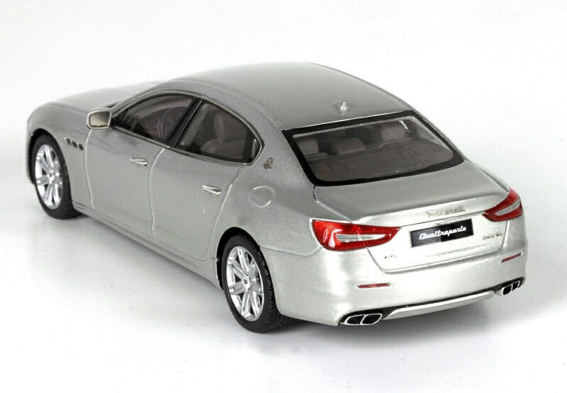 ギャラリービューアに画像をロードする, MASERATI | QUATTROPORTE GRANLUSSO MY17 2017 | CHAMPAGNE MET /BBR 1/43 ミニカー
