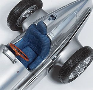 ギャラリービューアに画像をロードする, メルセデスベンツ W25 1934 M-033 /CMC 1/18 ミニカー