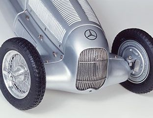 ギャラリービューアに画像をロードする, メルセデスベンツ W25 1934 M-033 /CMC 1/18 ミニカー