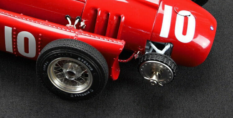 ギャラリービューアに画像をロードする, Lancia D50, 1955 GP Pau #10 Eugenio Castellotti /CMC 1/18 レジンミニカー