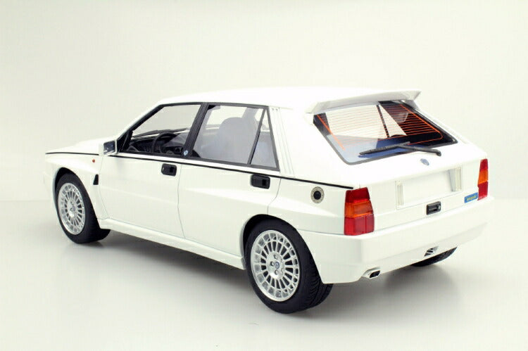 ギャラリービューアに画像をロードする, Lancia Delta Integrale Evolution II Bianca Perlata /Top Marques 1/12 ミニカー