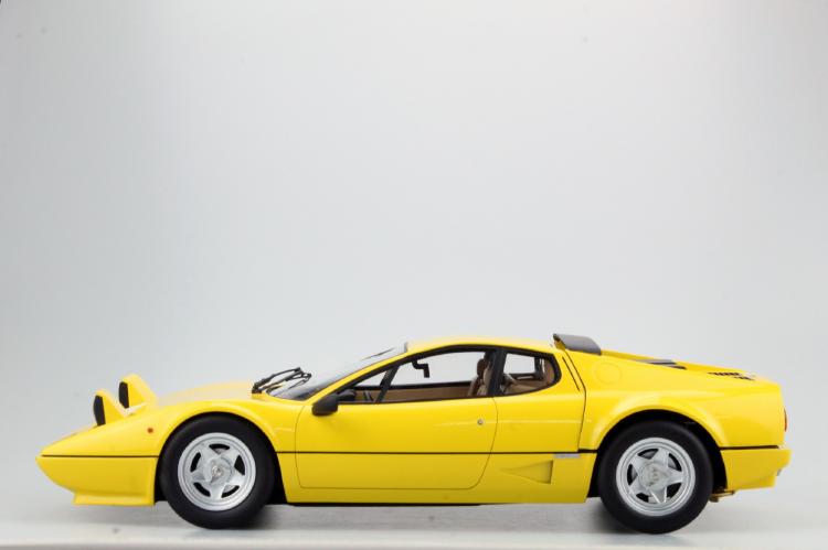 ギャラリービューアに画像をロードする, 予定512 Bbi イエロー /TOPMARQUES 1/12 レジンミニカー