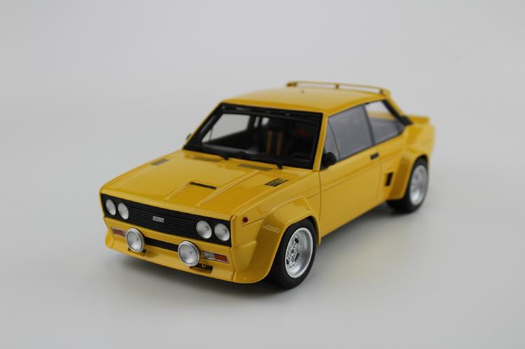 ギャラリービューアに画像をロードする, Fiat 131 Abarth 1977 plain yellow /TOPMARQUES 1/18 ミニカー