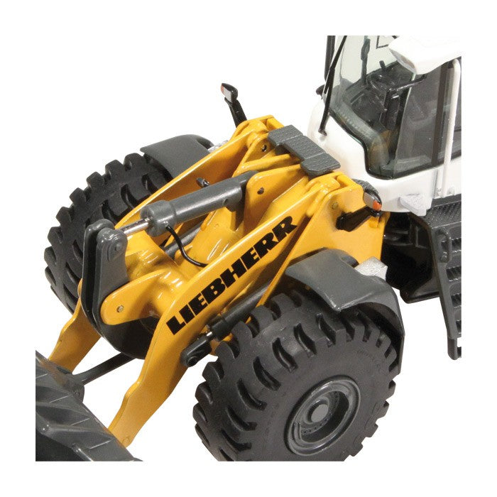 ギャラリービューアに画像をロードする, 【予約】2016年発売予定Liebherrリープヘル L 586 - 4 ホイールローダー /NZG 建設機械模型 工事車両 1/50 ミニチュア