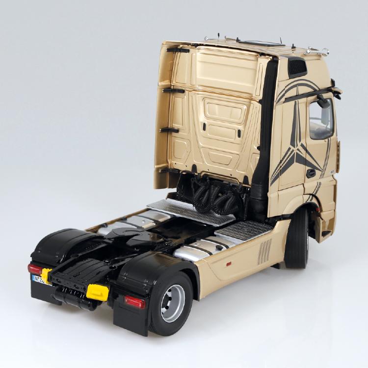 ギャラリービューアに画像をロードする, Mercedes-Benz Actros GigaSpace 4x2 シャンパン トラクタ /建設機械模型 工事車両 NZG 1/18 ミニチュア