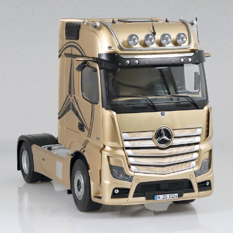 ギャラリービューアに画像をロードする, Mercedes-Benz Actros GigaSpace 4x2 シャンパン トラクタ /建設機械模型 工事車両 NZG 1/18 ミニチュア
