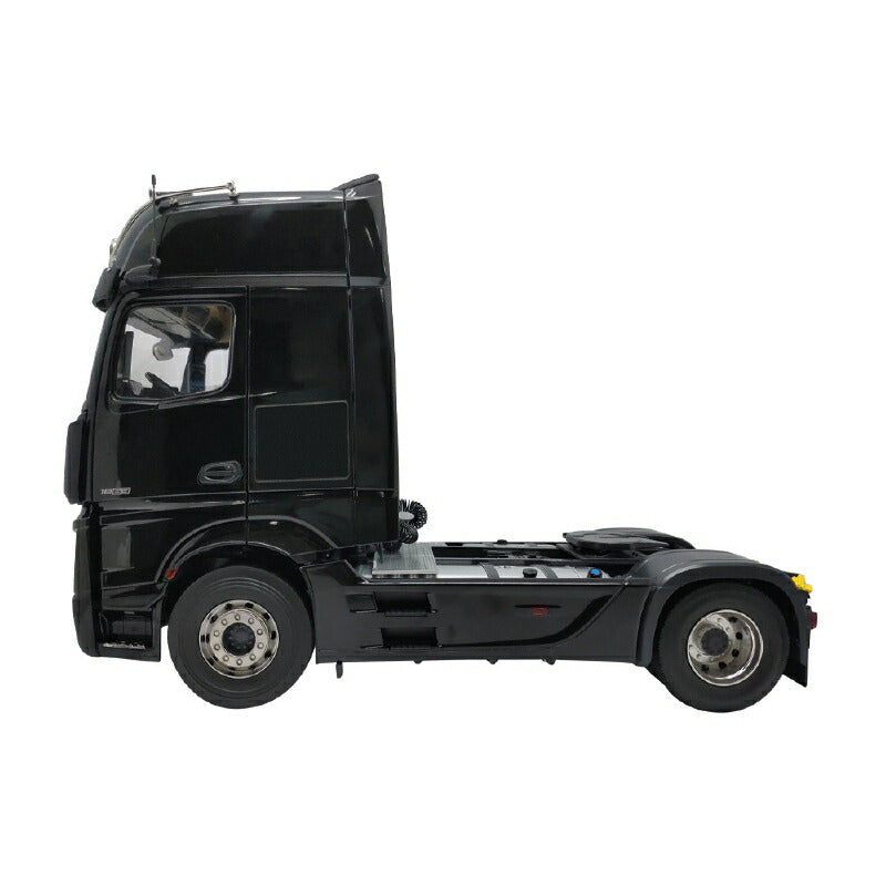 ギャラリービューアに画像をロードする, 【予約】Mercedes-Benz Actros GigaSpace 4x2 & Lohr black キャリアカー積載車/NZG 建設機械模型 工事車両 1/18 ミニカー