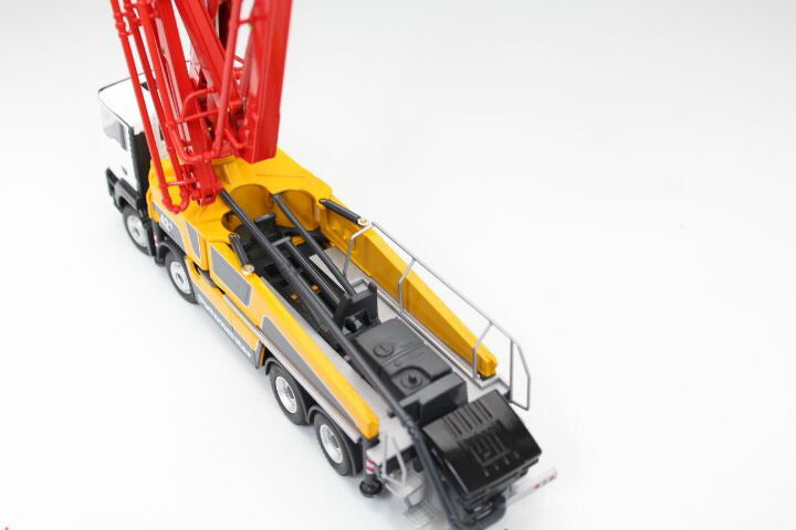 ギャラリービューアに画像をロードする, PUTZMEISTER M42-5RZ コンクリートポンプ車 MAN TGS 4軸 /CONRAD 1/50 建設機械 模型