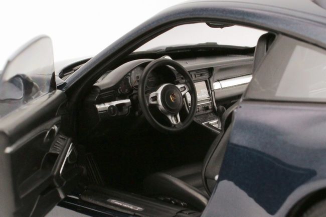 ギャラリービューアに画像をロードする, ポルシェ特注 Porsche 911 (991) カレラ S 2012 ダークブルーメタリック /PMAミニチャンプス 1/18 ミニカー