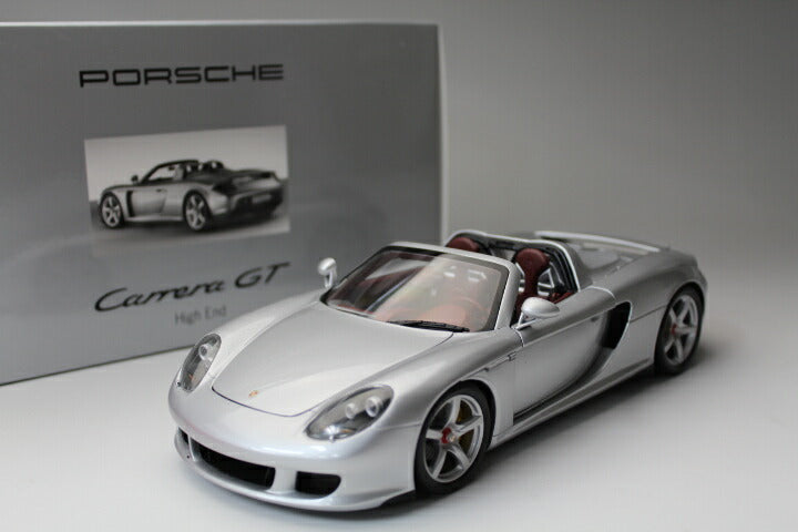 ギャラリービューアに画像をロードする, ポルシェ特注 Porsche Carreraカレラ GT High End 2003 シルバー /PMAミニチャンプス 1/18 ミニカー