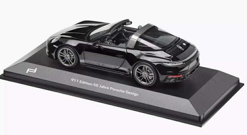 ギャラリービューアに画像をロードする, Porscheポルシェ特注 911 Targa 4 GTS Black - Edition 50 Years Design / 1/43 ミニカー