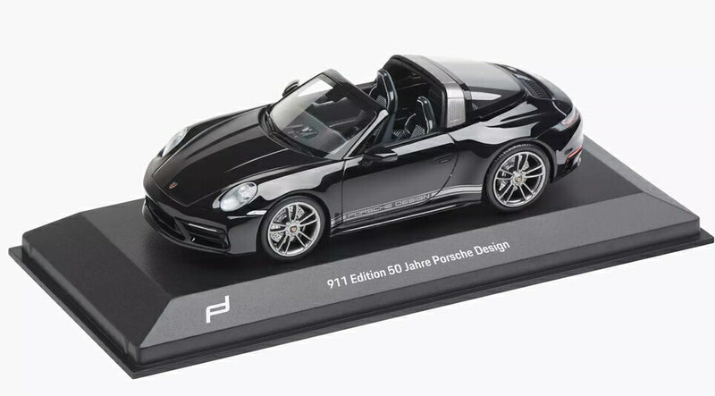 ギャラリービューアに画像をロードする, Porscheポルシェ特注 911 Targa 4 GTS Black - Edition 50 Years Design / 1/43 ミニカー