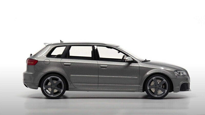 ギャラリービューアに画像をロードする, 【予約】9月以降発売予定AUDI RS3 8P SPORTBACK GREY /DNA COLLECTIBLES 1/18 ミニカー模型