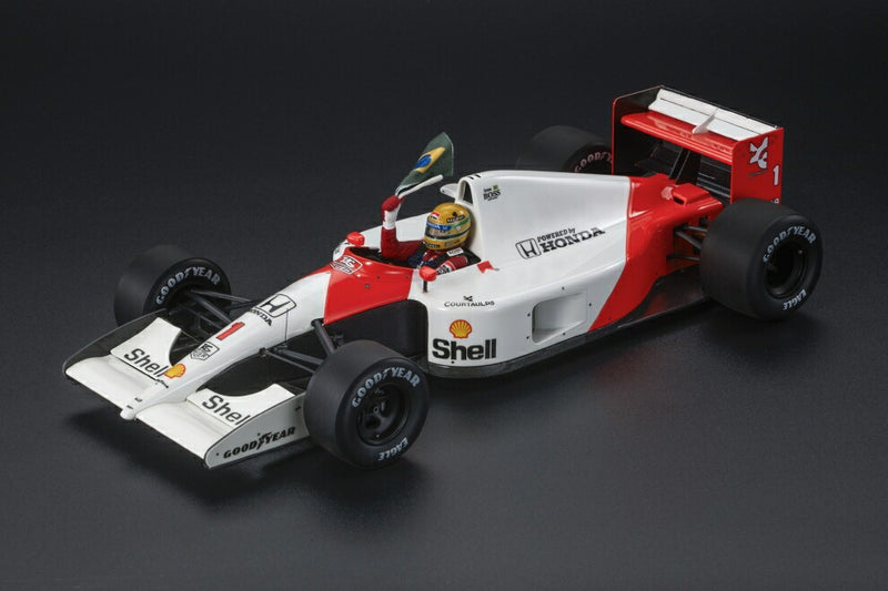 ギャラリービューアに画像をロードする, 【予約】McLAREN - F1 MP4/6 SEASON 1991 WORLD CHAMPION フィギュア付き 1991 AYRTON SENNA - WHITE RED /GP Replicas 1/18 ミニカー