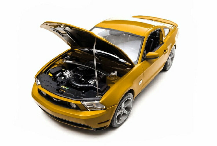 ギャラリービューアに画像をロードする, 2010 Ford Mustangマスタング GT in Sunset Gold Metallic /Greenlight 1/18 ミニカー