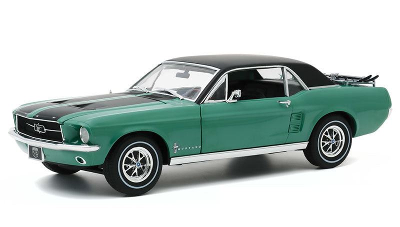 ギャラリービューアに画像をロードする, 【予約】12月以降発売予定 1967 Ford Mustang Coupe "Ski Country Special" in Loveland Green /Greenlight 1/18 ミニカー