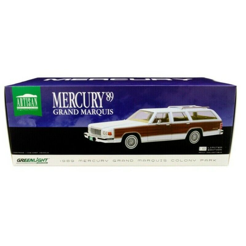 ギャラリービューアに画像をロードする, 1989 Mercury Grand Marquis Colony Park, white with wood Grain Paneling /Greenlight 1/18 ミニカー