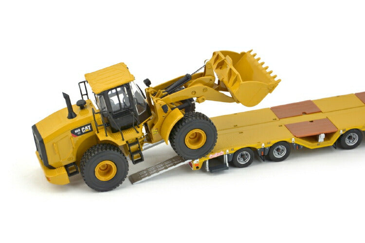 ギャラリービューアに画像をロードする, 【予約】10-12月以降発売予定Scania S Highline 6x2 with Nooteboomノーテブーム Cat 950GC Load トレーラー/建設機械模型 工事車両IMC 1/50 ミニチュア