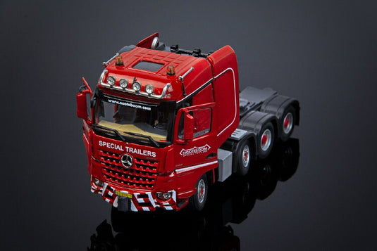 Nooteboomノーテブーム Redline メルセデスベンツアクトロス SLT BigSpace 8x4 トラクタ /建設機械模型 工事車両 IMC 1/50 ミニカー