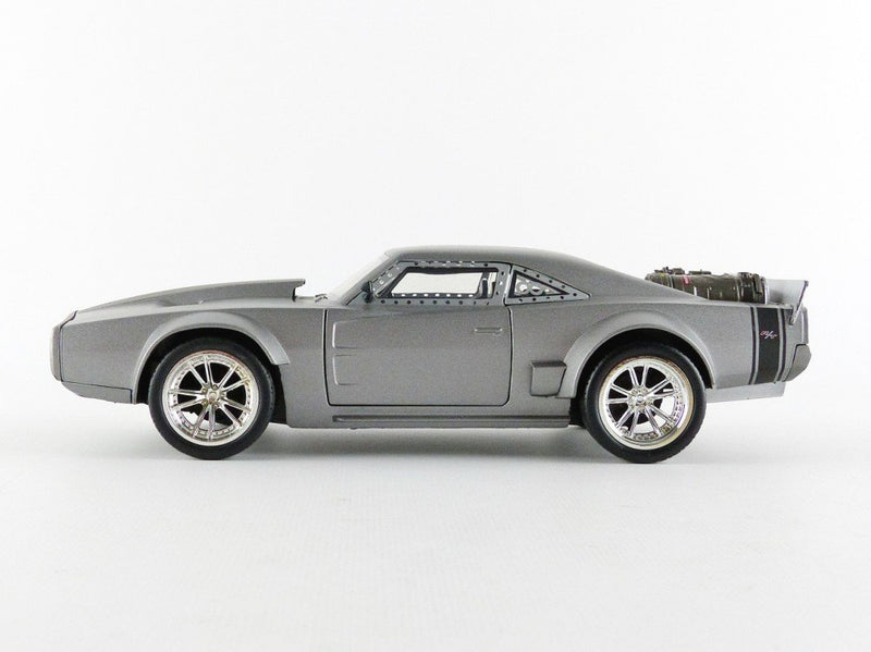 ギャラリービューアに画像をロードする, ドムの アイスチャージャー ワイルドスピード ICE BREAK グレー 劇中車 ダッジ / JADA 1/24 ミニカー