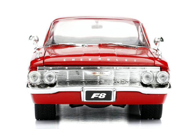 ギャラリービューアに画像をロードする, ドミニク Chevrolet Impala ワイルドスピード ICE BREAK (2017) ミニカー / JADA 1/24