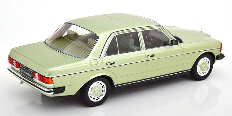 ギャラリービューアに画像をロードする, Mercedesメルセデス 280E W123 1977 lightgreen-metallic /KK-SCALE 1/18 ミニカー
