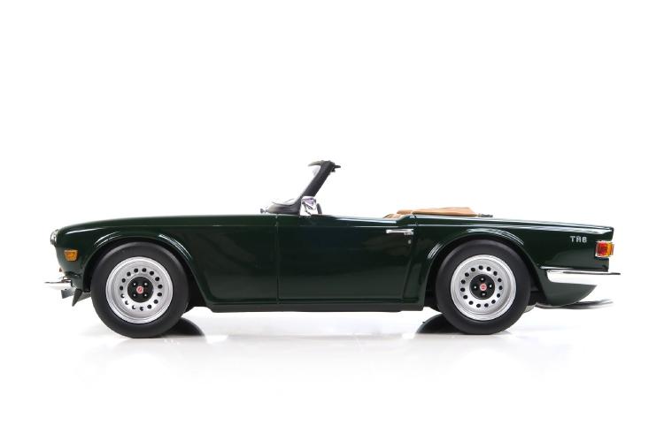 ギャラリービューアに画像をロードする, 【予約】Triumph TR6 green /Lucky Step 1/18 ミニカー