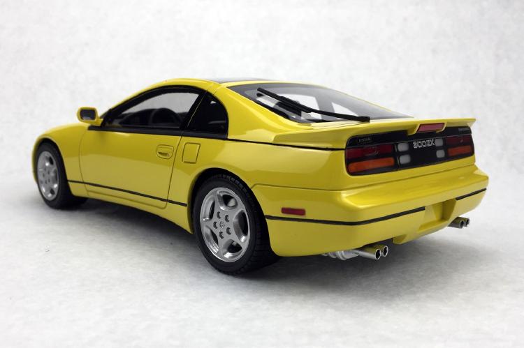 ギャラリービューアに画像をロードする, NISSAN日産 300 ZX 1993 yellow /LsCollectibles 1/18 ミニカー