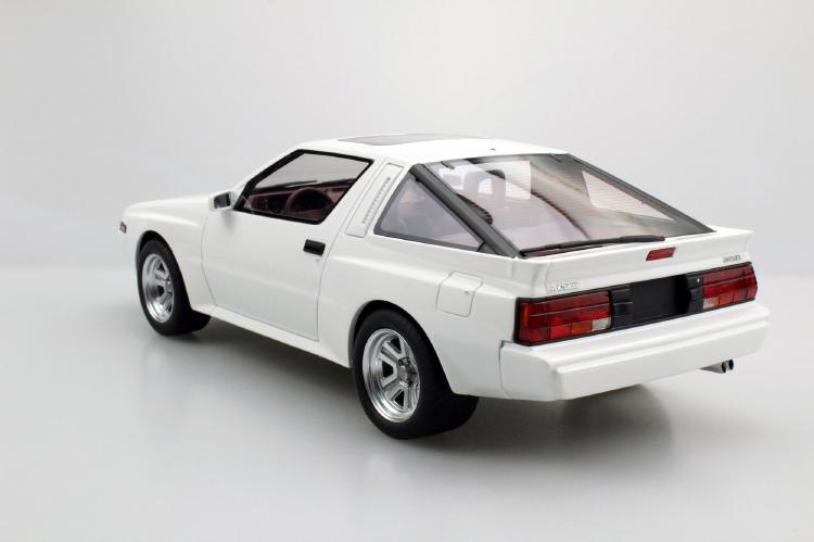 ギャラリービューアに画像をロードする, Mitsubishi Starionスタリオン ホワイト /LS COLLECTIBLES 1/18 レジンミニカー