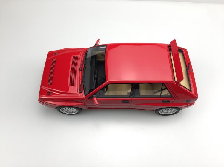 ギャラリービューアに画像をロードする, Lancia Delta Integrale Evolution II レッド /LS COLLECTIBLES 1/18 レジンミニカー