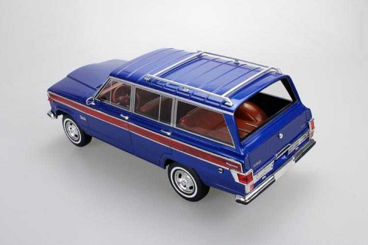 ギャラリービューアに画像をロードする, Jeep Grand Wagoneer ブルー /LS COLLECTIBLES 1/18 レジンミニカー