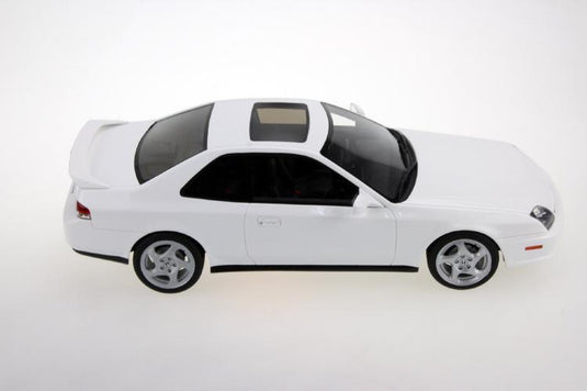 Hondaプレリュード 1997-2001 ホワイト /LS COLLECTIBLES 1/18 レジンミニカー