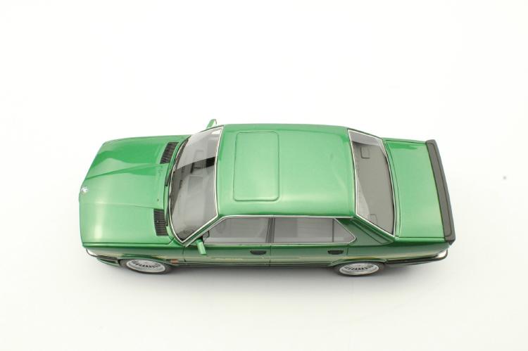 ギャラリービューアに画像をロードする, BMW ALPINA B10 3.5 グリーン /LS COLLECTIBLES 1/18 レジンミニカー