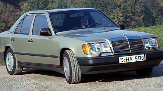 【予約】Mercedes-Benzメルセデスベンツディーラーモデル 230 E (W124) Beryll Metallic /Norev 1/18 ミニカー