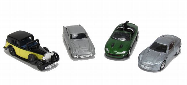 ギャラリービューアに画像をロードする, 007 ジェームズボンド ダイキャストカー4台セット(アストンマーチンDB5) /Corgiコーギー 1/43