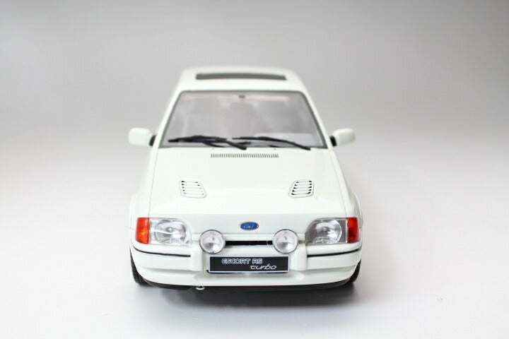 ギャラリービューアに画像をロードする, Ford Escort RS Turbo Mk4 1988 1250台限定 /OTTO MOBILE オット 1/18 レジン ミニカー