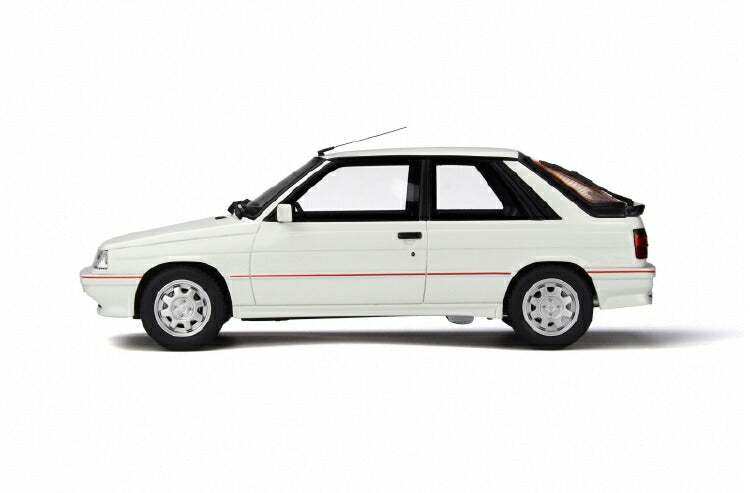 ギャラリービューアに画像をロードする, 【予約】9月以降発売予定Renault 11 Turbo Ph2 White 1987 /OTTOMOBILE 1/18ミニカー