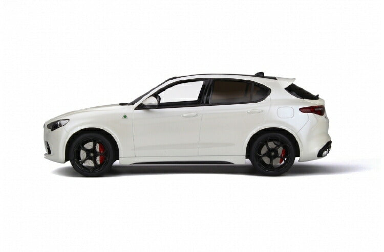 ギャラリービューアに画像をロードする, 【予約】9月以降発売予定Alfa Romeoアルファロメオ Stelvio Quadrifoglio /OTTOMOBILE 1/18ミニカー